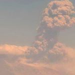 Volcán siberiano escupe cenizas 12.000 mts sobre nivel del mar