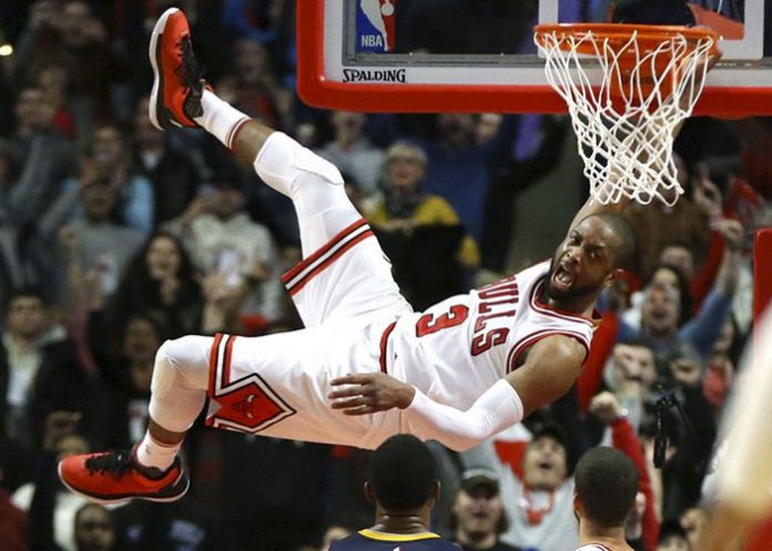 wade