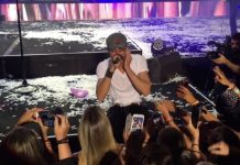 ¿Enrique Iglesias descontroló a sus fans en Sri Lanka?