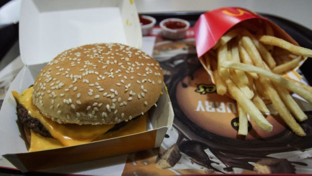 0735_hamburguesa-de-mcdonalds_620x350