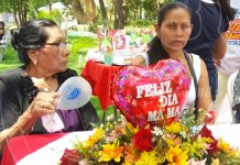 Promotoría Solidaria celebra en grande a las mamás