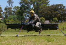 Foto y video: Ejército de EEUU pudiera crear una «moto voladora»
