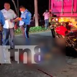 Ciudadano muere al estrellarse contra un furgón en el km 9 de la Ctra. nueva a León nicaragua, managua, accidente de transito, muerto,