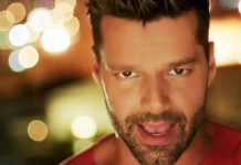 Ricky Martin lanza el video de su tema «La Mordidita»