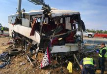 Cinco muertos tras accidente de bus en California