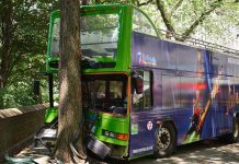 Accidente de autobús turístico deja 13 heridos en Central Park