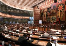Asamblea de Ecuador ratifica límites marítimos con Costa Rica