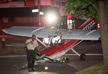 Dos personas fallecen tras precipitarse una avioneta al mar en Chile