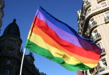 Italia aprueba uniones civiles homosexuales