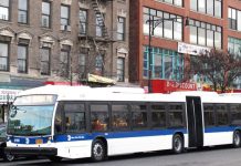 Nueva York lanza primeros autobuses con internet gratuito