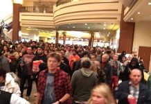 Evacuan a cientos de personas en el estreno de La guerra de las galaxias en Los Ángeles