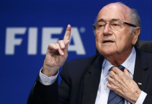 Blatter espera ir a la elección de la FIFA pese a sanción