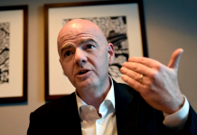 Francia respalda a Infantino para presidencia de FIFA
