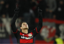 Doblete de Chicharito