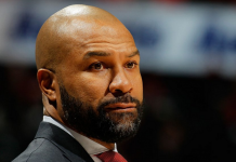 Knicks despiden a Derek Fisher
