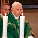 Benedicto XVI celebrará misa con sus antiguos estudiantes
