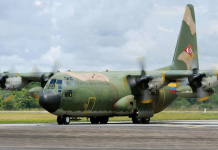 Avión militar venezolano sufre percance al aterrizar en Bolivia