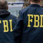 FBI cierra el mercado de droga más grande de internet