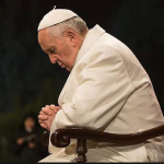 El Papa reconoció que «en la Iglesia hay papas, cardenales y obispos pecadores»