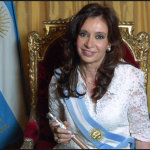Comenzó la operación de la presidenta argentina Cristina Fernández