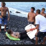 Surfista sobrevive al ataque de un tiburón en California