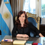 Presidenta de Argentina sigue en recuperación, hoy se espera el segundo parte médico