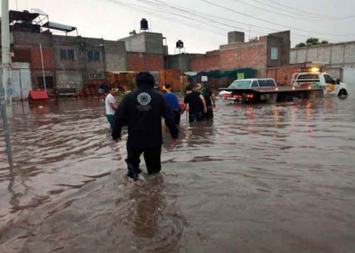 Central mexico, centra de abasto, productos, lluvias, inundaciones, corriente,