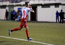 Puma se rinde a Carlos Chavarría