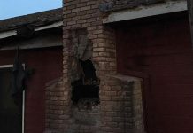 Rescatan a hombre desnudo de chimenea en Iowa
