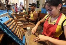 Cuba regularizará a pequeñas y medianas empresas