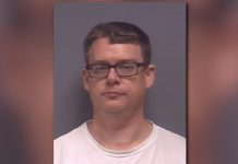 Pastor es detenido en Virginia por pornografía infantil