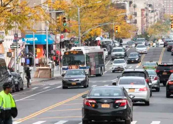 Estados unidos, Manhattan, mujer golpeada, esposo celoso