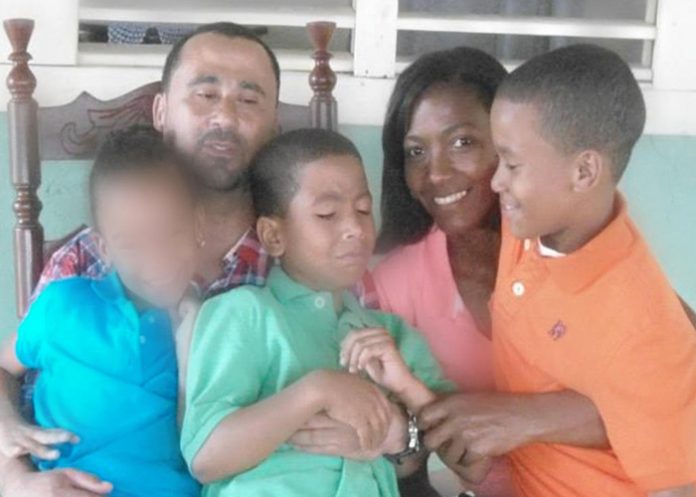 Familia