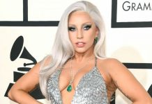 En fotos: Lady Gaga en escena lésbica súper erótica