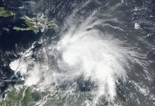 Matthew se fortalece a huracán categoría 3