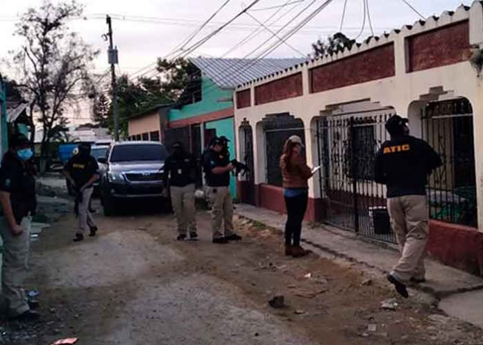 honduras, san pedro sula, captura, mujer, hija, boda, anciano,