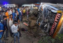 India, choque de autobús, migrantes, 17 muertos,