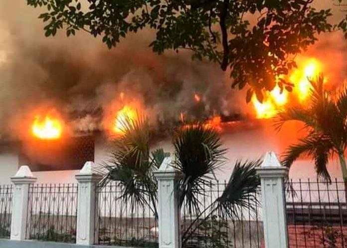 guatemala, rayo, iglesia, parroquia, camotan, tormentas electricas,