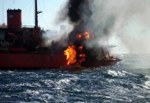Se incendia barco en puerto de Houston, EEUU