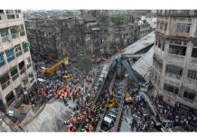 India cierra planta nuclear por fuga