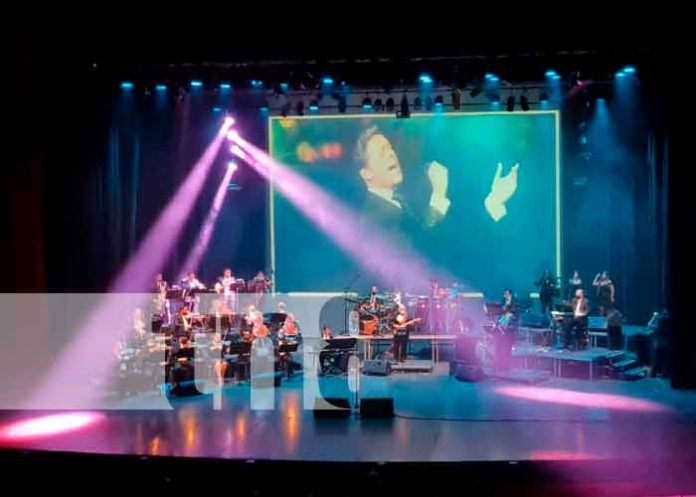 JULIO1 Nicaragua, managua, día del padre, teatro rubén darío