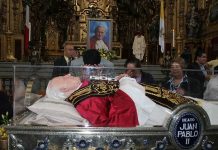 Roban reliquia del papa Juan Pablo II