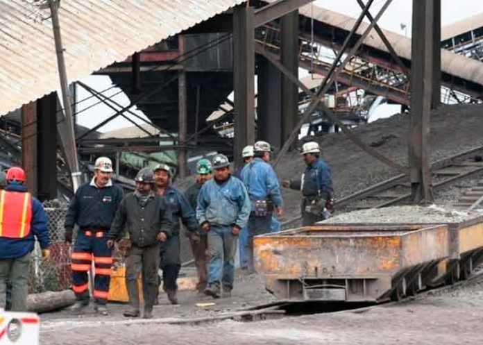 mexico, mina, colapso, mineros, atrapados, autoridades, investigaciones,
