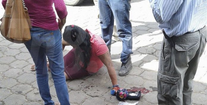 Mujer-1web