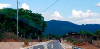 Nicaragua, Nueva Segovia, carretera adoquinada , gobierno,