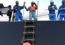 Rescatan a náufrago tras dos meses de odisea en el Pacífico