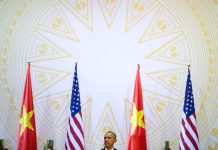 Obama confirma muerte de jefe talibán