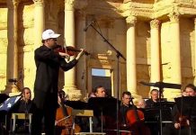Orquesta rusa ofrece concierto en anfiteatro de Palmira