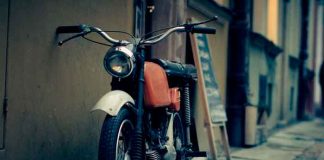 Perú, lima, motocicleta, patada voladora,