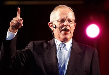 Kuczynski bromea sobre romper relaciones con EEUU